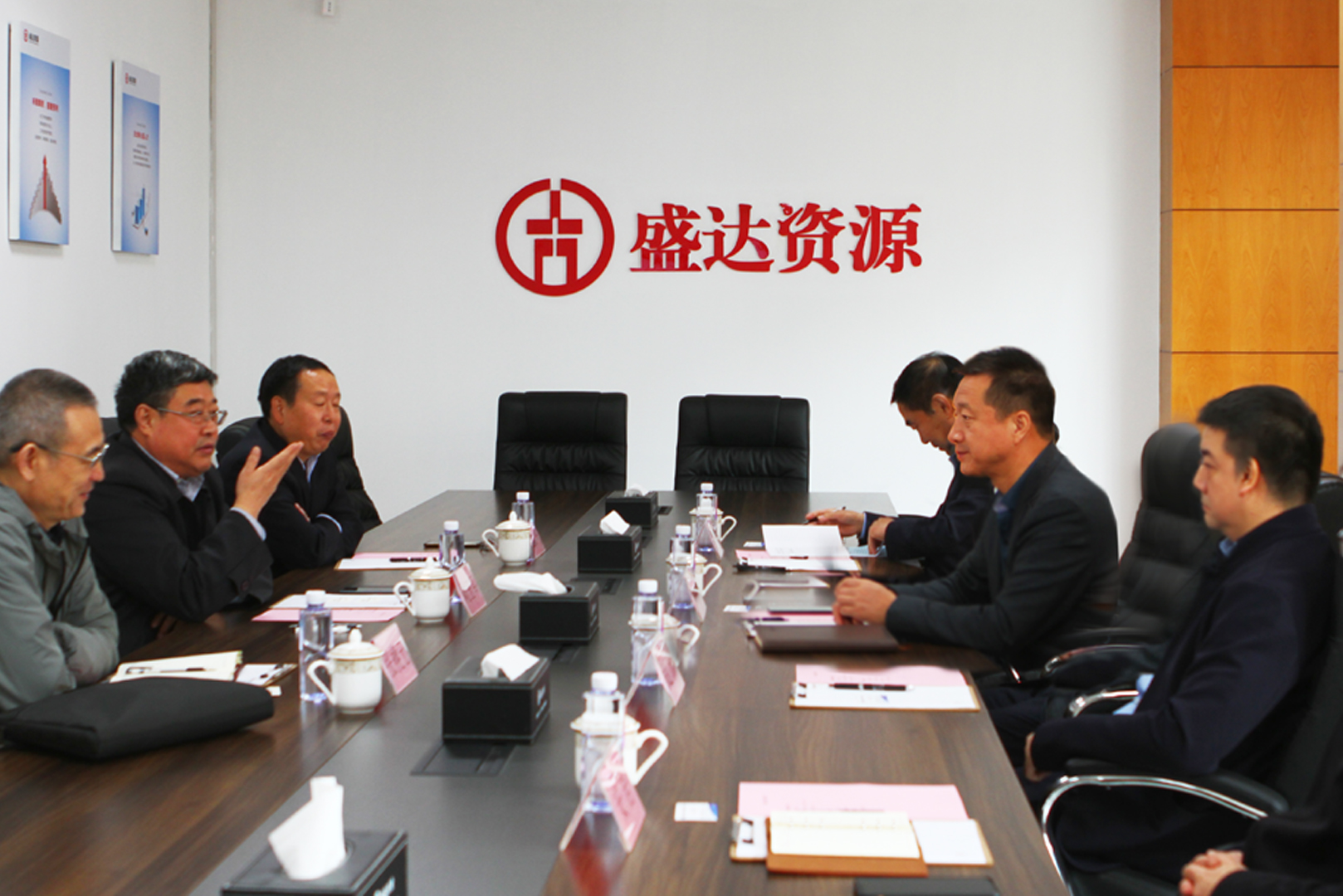 中國(guó)華冶科工集團(tuán)董事長(zhǎng)劉玉軍率隊(duì)到訪盛達(dá)資源