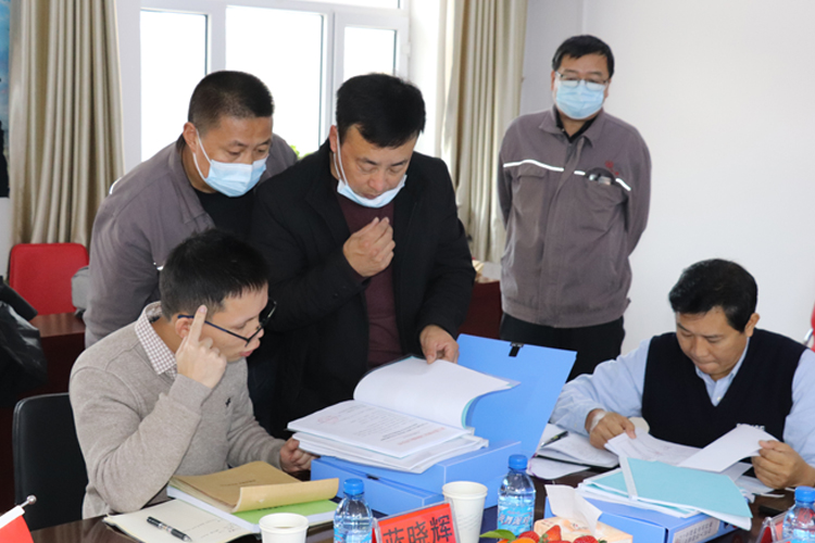 國(guó)家礦山安全監(jiān)察局蒞臨金都礦業(yè)進(jìn)行非煤礦山安全監(jiān)管執(zhí)法現(xiàn)場(chǎng)檢查